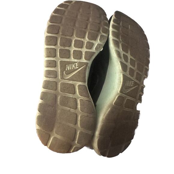 Nike - Roshe Yeezy NIKEID RARE COMFORTABLE DAILYS/RUNNERS Men’s Size 10 - Picture 5 of 5